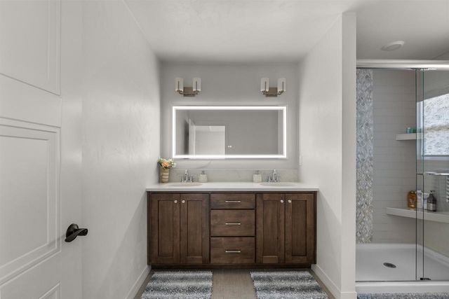 2157 FOX POINT CIRCLE, De Pere, WI 54115
