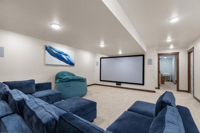 2157 FOX POINT CIRCLE, De Pere, WI 54115