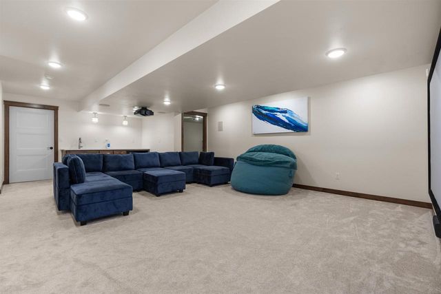 2157 FOX POINT CIRCLE, De Pere, WI 54115