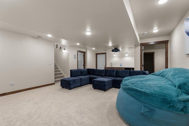 2157 FOX POINT CIRCLE, De Pere, WI 54115