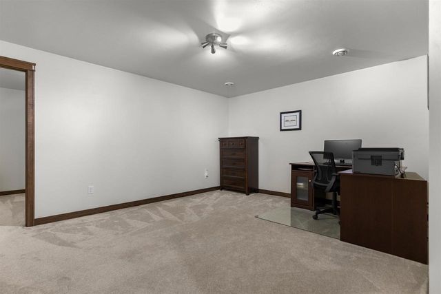 2157 FOX POINT CIRCLE, De Pere, WI 54115