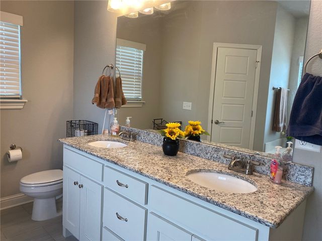 26 Overton Drive, Bella Vista, AR 72714