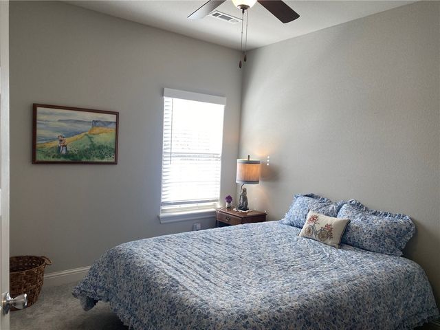 26 Overton Drive, Bella Vista, AR 72714