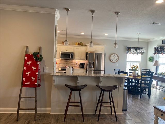 26 Overton Drive, Bella Vista, AR 72714