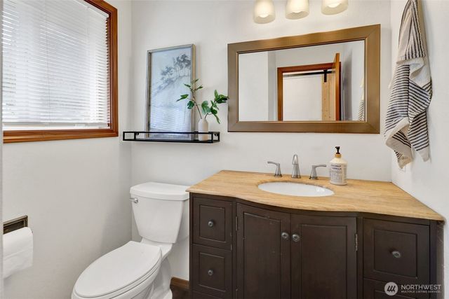 1818 35th Street, Bellingham, WA 98229
