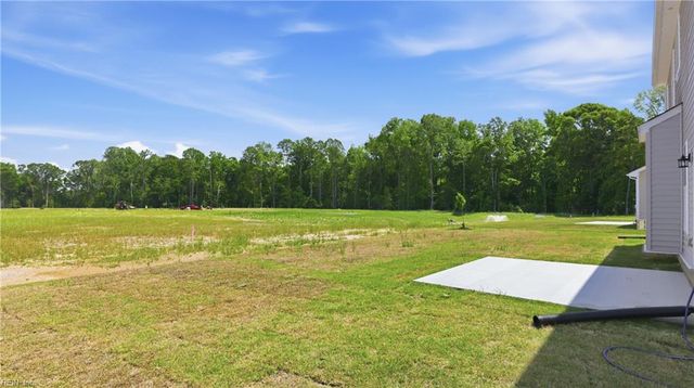 1218 Wharf Hill DR, Smithfield, VA 23430
