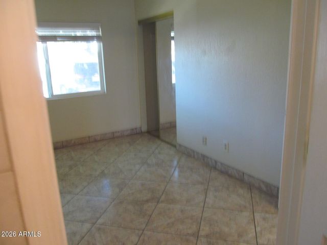 2115 W BELMONT Avenue 2, Phoenix, AZ 85021