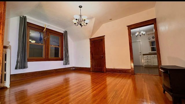 1253 Ashland Ave, Saint Paul, MN 55104