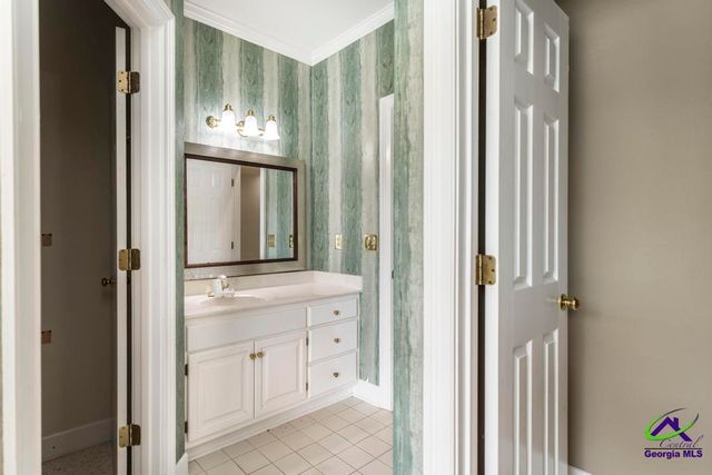 123 Saddle Run Court, Macon, GA 31210