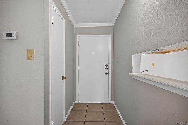 4119 Medical Dr Apt E107, San Antonio, TX 78229