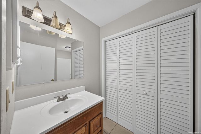 4119 Medical Dr Apt E107, San Antonio, TX 78229