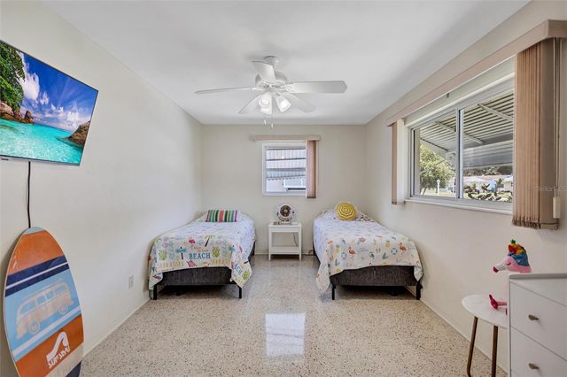 7687 117TH STREET, Seminole, FL 33772