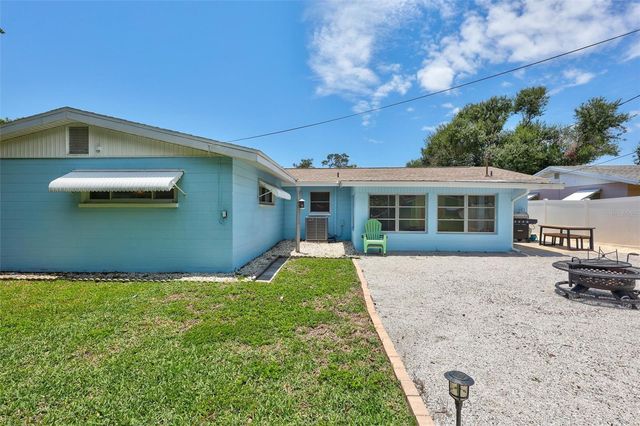 7687 117TH STREET, Seminole, FL 33772