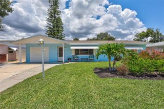 7687 117TH STREET, Seminole, FL 33772