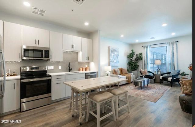 9449 N 90TH Street A4, Scottsdale, AZ 85258