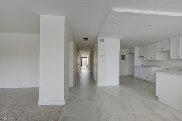 2 Bratenahl Place 2D, Bratenahl, OH 44108