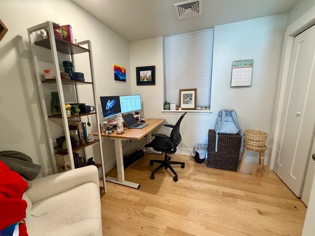 1674 Beacon Street 2-2, Brookline, MA 02445