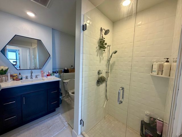 1674 Beacon Street 2-2, Brookline, MA 02445
