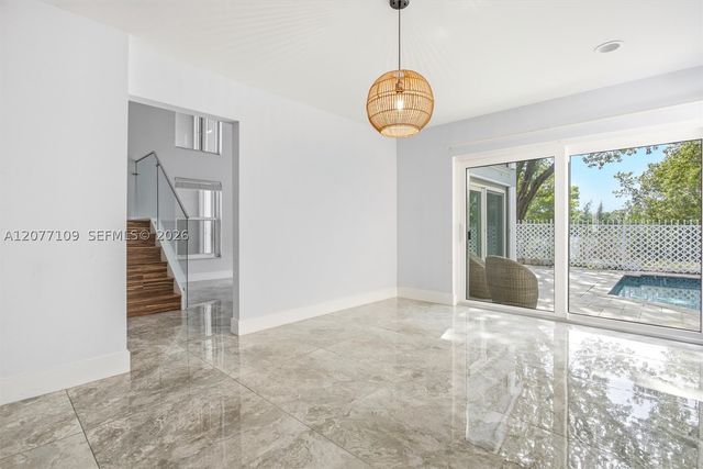 1880 Sweetbay Way, Hollywood, FL 33019