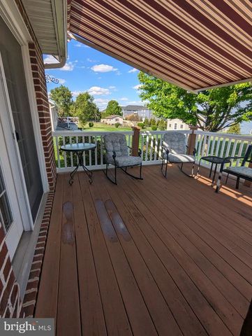 316 MARTINA DR, Chambersburg, PA 17201