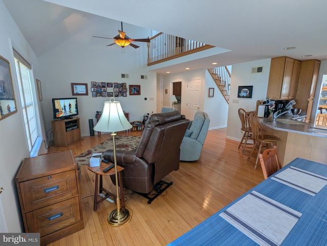 316 MARTINA DR, Chambersburg, PA 17201