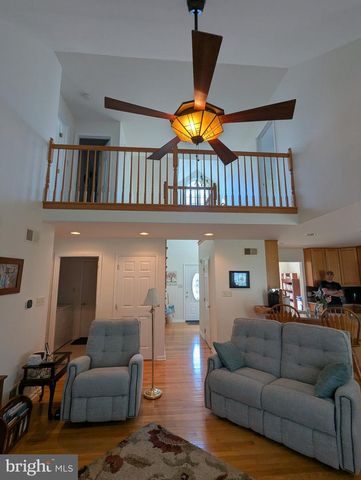316 MARTINA DR, Chambersburg, PA 17201