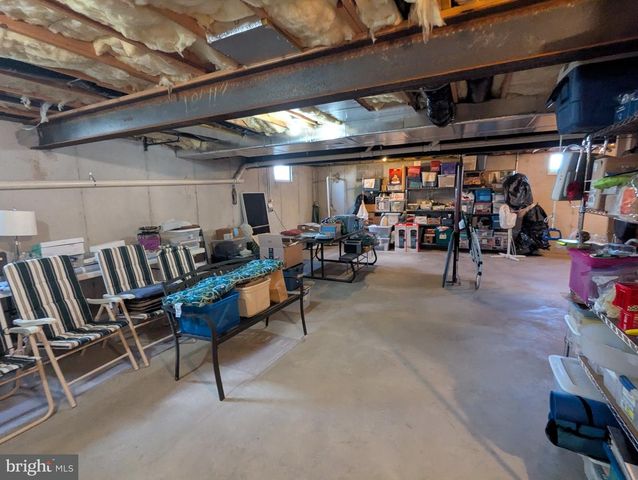 316 MARTINA DR, Chambersburg, PA 17201