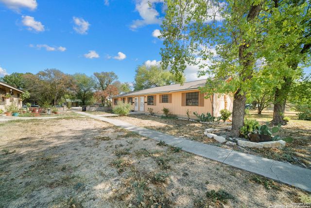 206 Bexar Dr, San Antonio, TX 78228