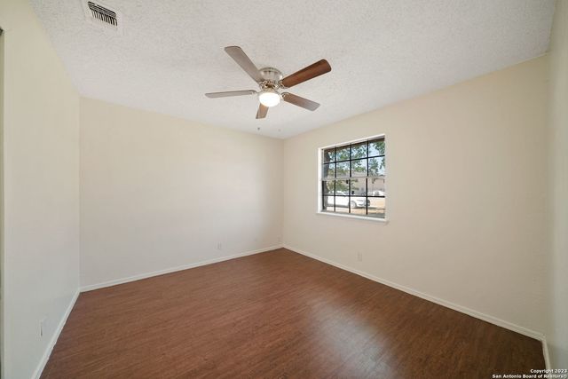 206 Bexar Dr, San Antonio, TX 78228