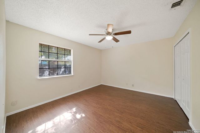 206 Bexar Dr, San Antonio, TX 78228