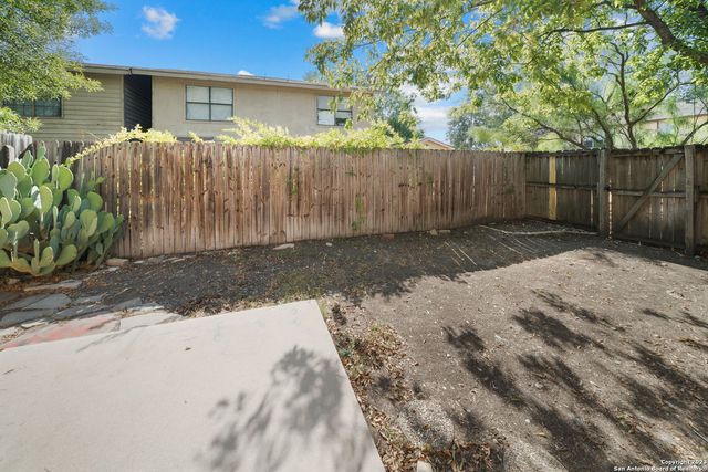 206 Bexar Dr, San Antonio, TX 78228