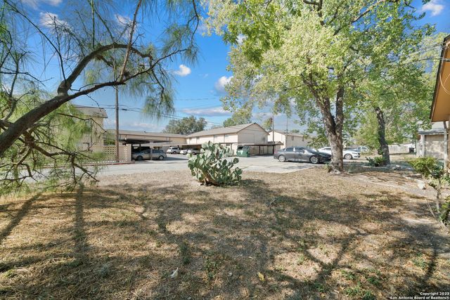 206 Bexar Dr, San Antonio, TX 78228