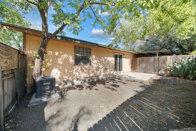 206 Bexar Dr, San Antonio, TX 78228