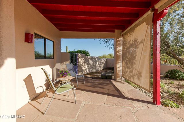 4920 W Harris Hawk Place, Tucson, AZ 85745