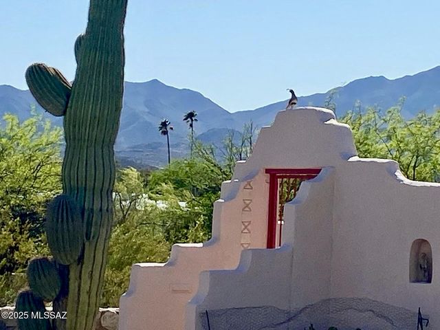 4920 W Harris Hawk Place, Tucson, AZ 85745