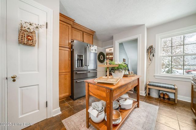 1214 Audubon Pkwy, Louisville, KY 40213