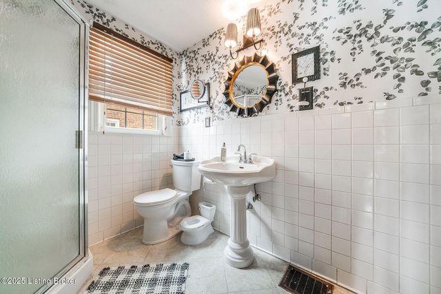 1214 Audubon Pkwy, Louisville, KY 40213