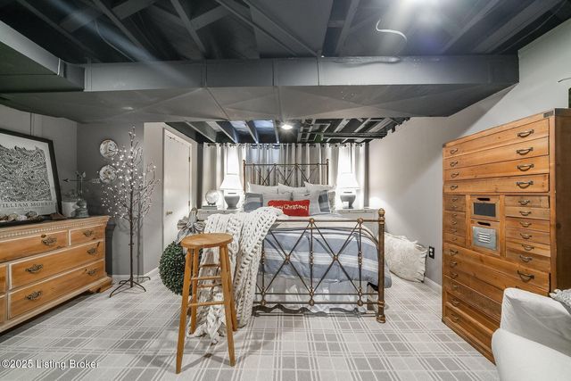 1214 Audubon Pkwy, Louisville, KY 40213