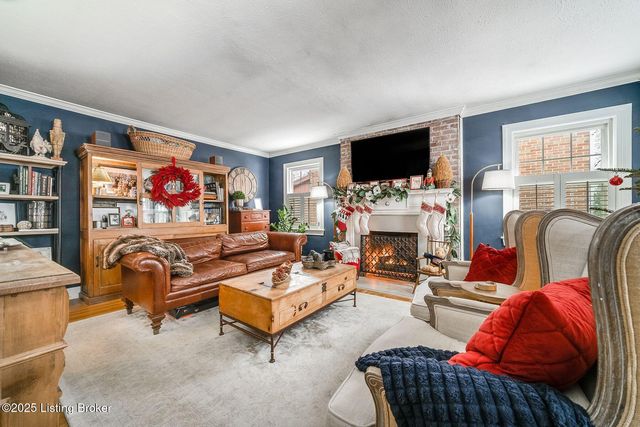 1214 Audubon Pkwy, Louisville, KY 40213