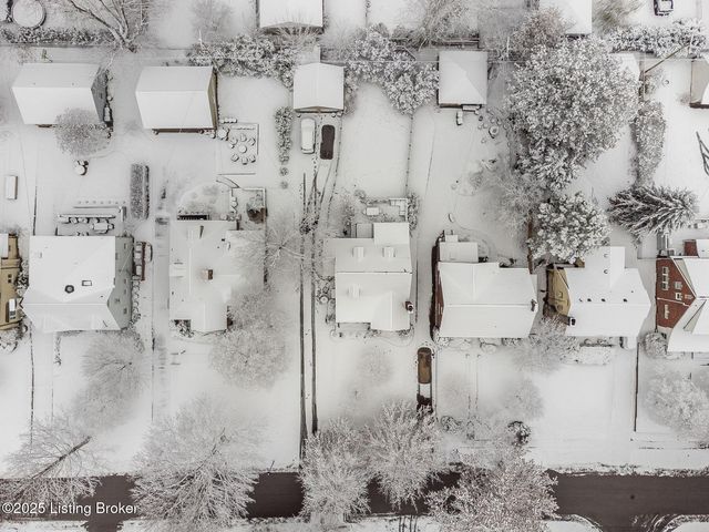 1214 Audubon Pkwy, Louisville, KY 40213