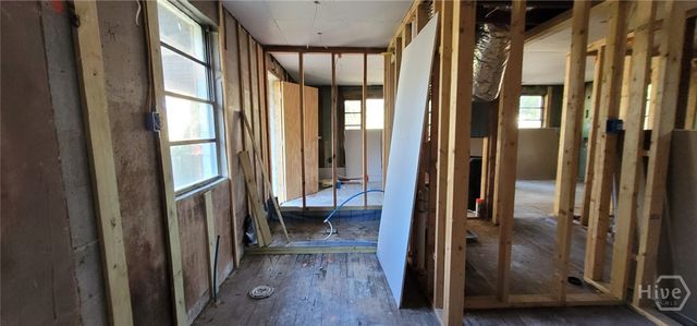 2109 Hanson Street, Savannah, GA 31404