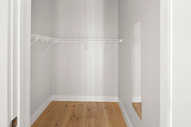 1650 Commonwealth Ave 204, Boston, MA 02135