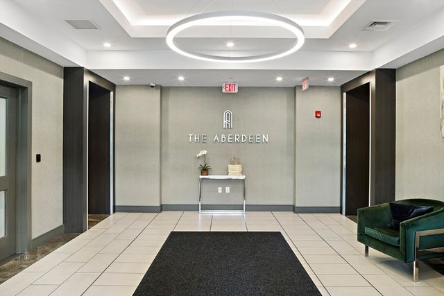 1650 Commonwealth Ave 204, Boston, MA 02135