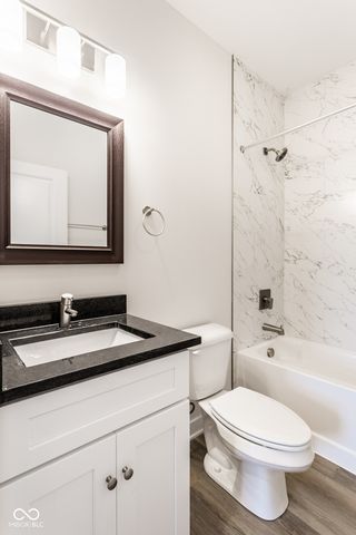 401 N Walcott Street B, Indianapolis, IN 46201