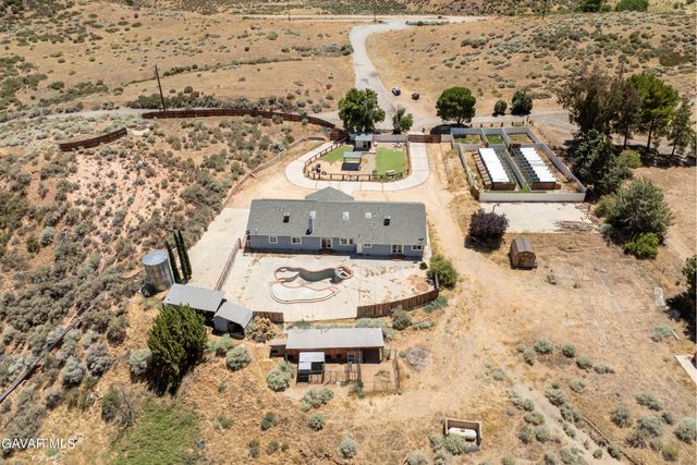 6221 Elizabeth Lake Road, Leona Valley, CA 93551