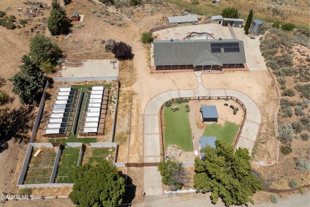 6221 Elizabeth Lake Road, Leona Valley, CA 93551