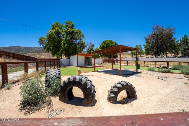6221 Elizabeth Lake Road, Leona Valley, CA 93551