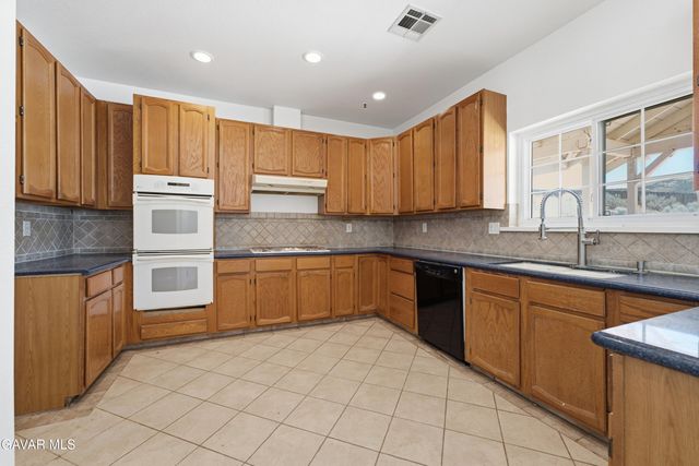 6221 Elizabeth Lake Road, Leona Valley, CA 93551