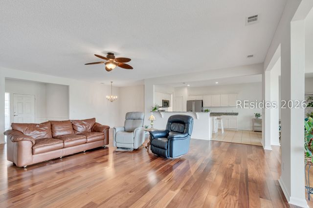 15 Tallow Dr, Bluffton, SC 29909