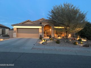 1560 N Rio La Junta, Green Valley, AZ 85614